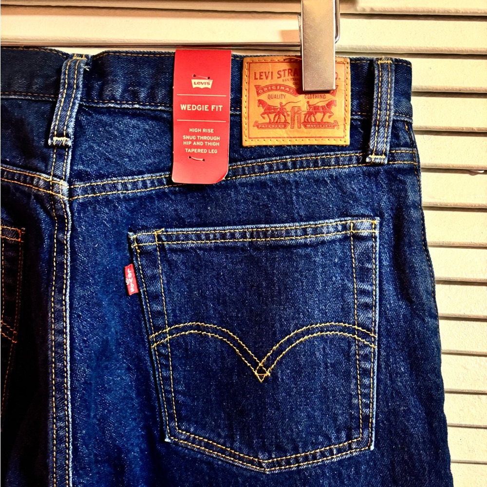 Levi’s High Rise Wedgie Straight Leg size 30 - Picture 7 of 10